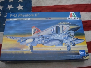 IT2642  F-4J PHANTOM II